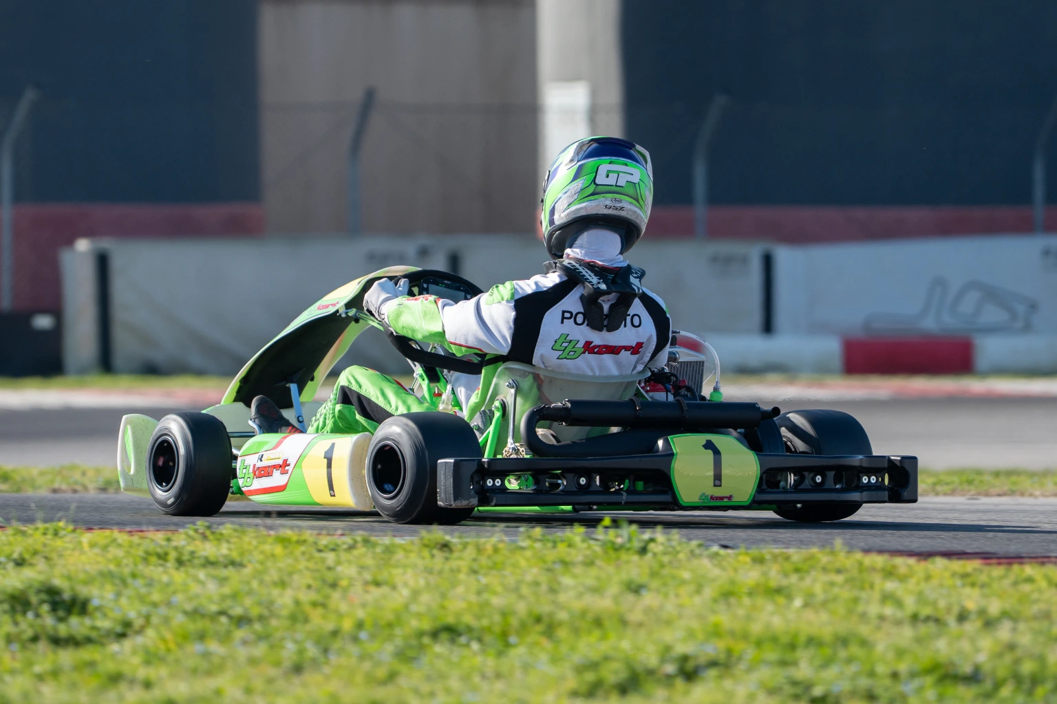 tbkart-r-evo-race