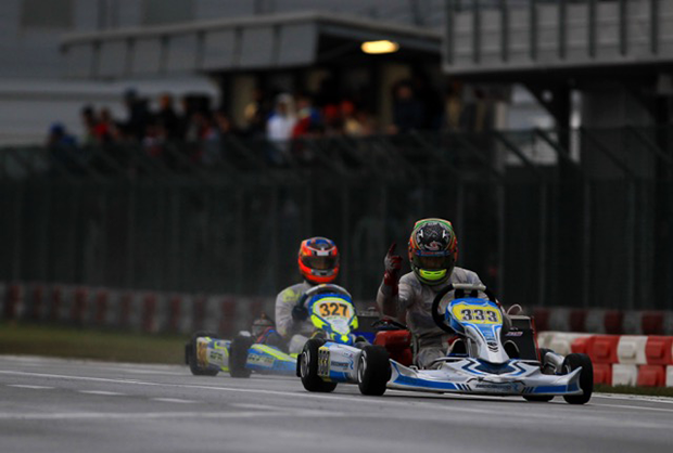 Jewiss creates history with Ricciardo Kart
